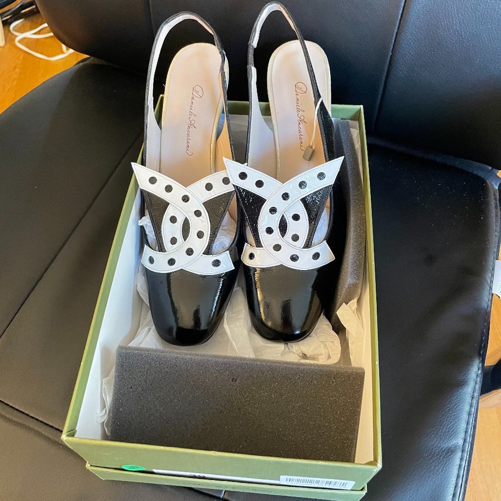 Danielle Ancarani Sling Backs